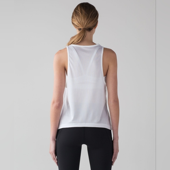 Lululemon Squad Goals Tank (Trinity Mesh) - Picture 5 of 7